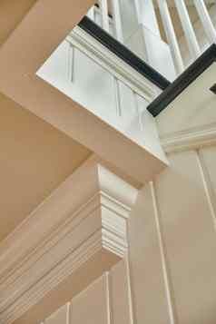 蛔虫眼睛视图联合阁楼楼梯覆盖白色画木黑色的口音地板