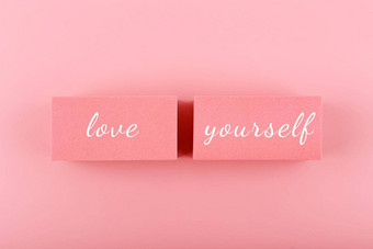 爱精神健康最小的有创意的概念粉红色的颜色粉红色的背景文本粉红色的背景