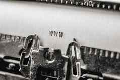 文本WWW复古的打字机