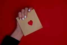 情人节一天作文五彩纸屑信封明信片心红色的背景