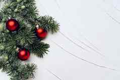圣诞节树分支机构装饰装饰物白色背景