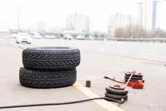 设备车服务修复轮胎机平衡汽车轮子平衡站特写镜头