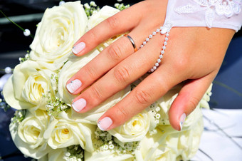 新娘的手环