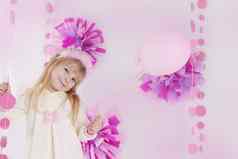 女孩粉红色的装饰生日聚会，派对气球