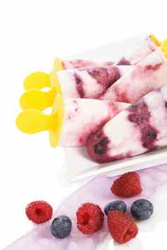 水果冰棒棒糖新鲜的水果孤立的白色背景