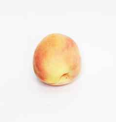完整的桃子孤立的白色背景