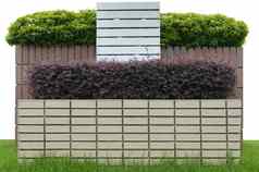 花园砖栅栏