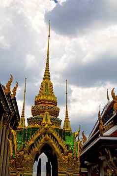 泰国亚洲曼谷雨寺庙摘要