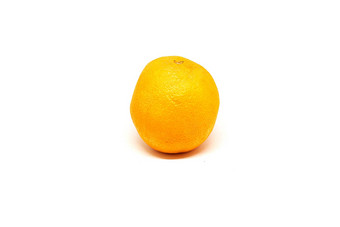 新鲜的橙色孤立的白色背景