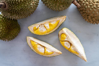 马来西亚著名的水果榴莲猫山王
