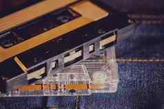 盒式磁带磁带音频牛仔裤织物黑暗概念文特