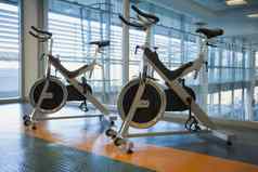 自旋自行车健身工作室