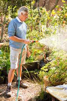快乐园丁浇水植物软管花园
