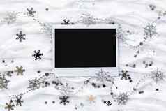 冬天背景装饰闪闪发光的雪花照片空照片框架图片文本