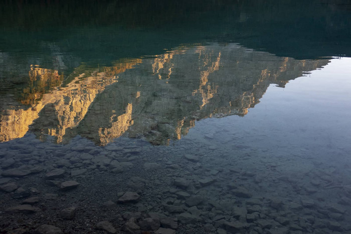 楚格峰埃布湖秋天