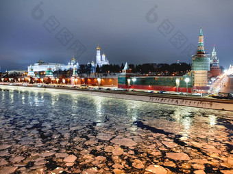 全景视图莫斯科河克林姆林宫伊凡伟大的贝尔塔大克林姆林宫宫大教堂报喜莫斯科俄罗斯