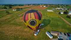 空中视图热空气气球发射风