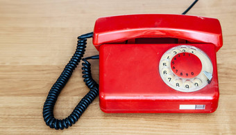 红色的复古的电话表格