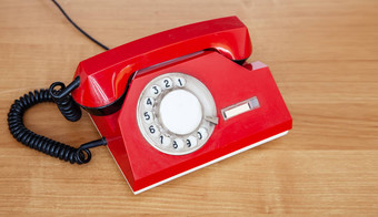 红色的复古的电话表格