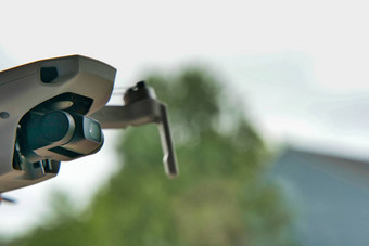下面无人机相机健身球面对天空稳定的相机飞行drones白色无人机马维奇迷你