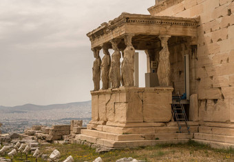 <strong>玄关</strong>女像柱神殿、包含雅典