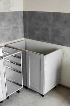 较低的自定义厨房橱柜安装家具外墙中密度纤维板灰色的模块化厨房刨花板材料阶段安装框架家具方面中密度纤维板配置文件