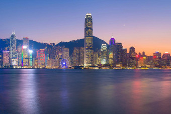在香港香港市中心著名的城市景观视图在香港香港天际线《暮光之城》时间九龙一边在香港香港