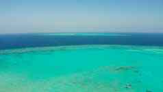 海景珊瑚礁环礁蓝色的海巴拉巴克巴拉望省菲律宾
