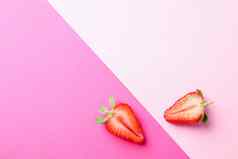 一半草莓颜色背景空间文本夏天甜蜜的水果浆果
