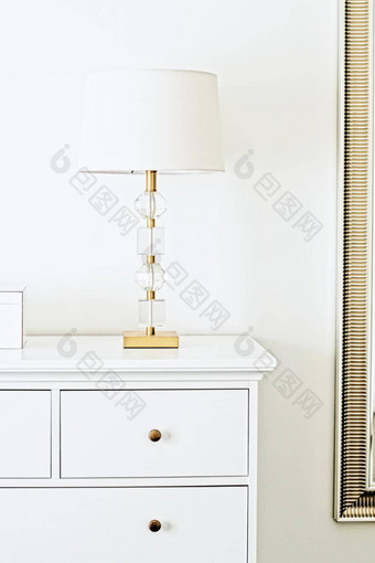 灯黄金水晶设计白色室内奢侈品首页装饰