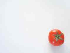 红色的番茄白色背景