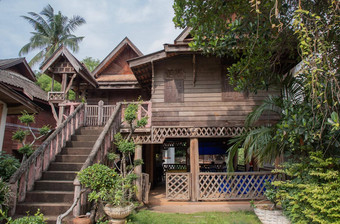 Lanna泰国风格房子美丽的ruen嘎啦啦风格北部泰国体系结构