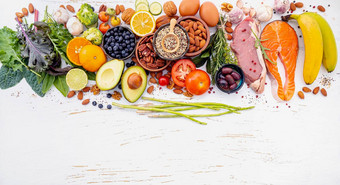 生酮低碳水化合物饮食概念成分健康的食物选择白色木背景平衡健康的成分不饱和脂肪心血船只