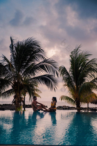 热带奢侈品度假胜地库拉索岛盗版海滩棕榈树奢侈品假期库拉索岛