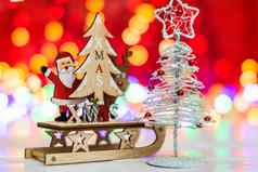 圣诞节装饰模糊背景焦点灯关闭木圣诞节雪橇圣诞老人老人驯鹿圣诞节树