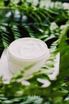 脸奶油保湿霜Jar绿色花园自然Herbal护肤品化妆品有机抗衰老产品健康美