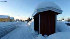 公共汽车停止小雪小镇北部瑞典