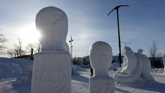 艺术冰雕塑广场雪中心基律纳北部瑞典冬天