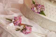 白色婚礼蛋糕装饰花集刀具