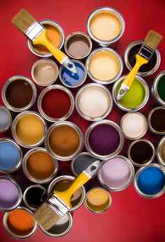 开放油漆罐刷彩虹颜色