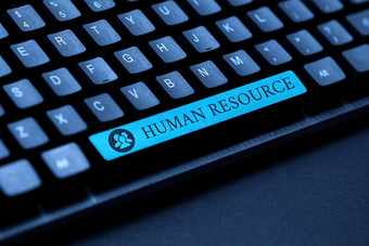概念上的显示人类资源互联网概念至关重要的部门处理人员配备员工关注打字有帮助的博客教程指南研究策略在线