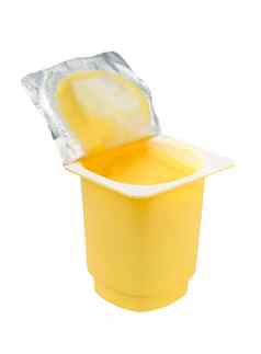 香草酸奶黄色的塑料杯