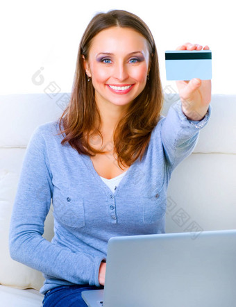 微笑女人购物在线信贷卡电脑不
