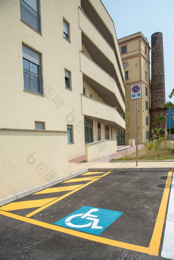 残疾停车空间建筑