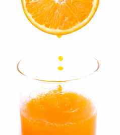 新鲜的橙色汁显示热带水果柑橘类