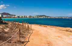 西班牙马略卡岛全景视图海滩旅游度假胜地爱定millor