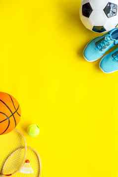 体育运动游戏设备球运动鞋火箭黄色的前视图复制空间