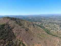 空中视图牧场伯纳多小镇山伟大的徒步旅行小道三迭戈加州