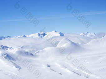 冬天景观雪覆盖山坡上蓝色的天空视图前kitzsteinhorn山kaprun滑雪度假<strong>胜地</strong>国家公园呵呵拖船奥地利阿尔卑斯山脉欧洲