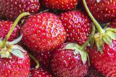 草莓浆果特写镜头表面图片